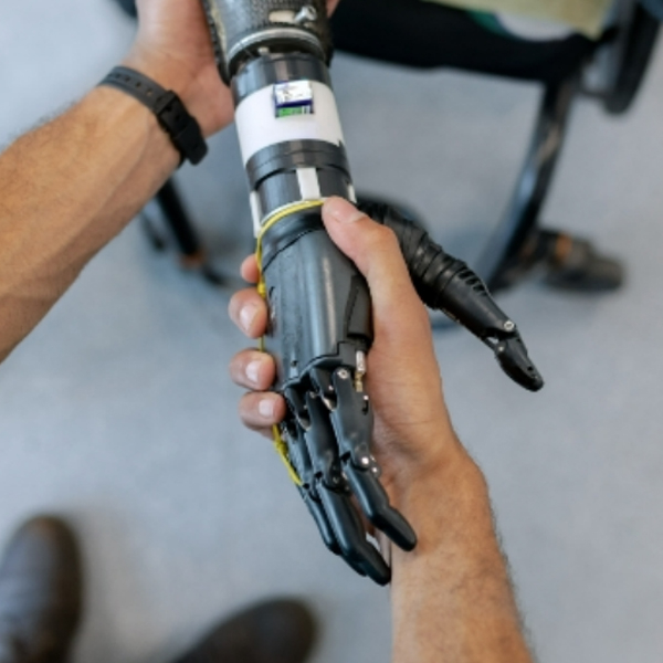 Fabricaci&oacute;n de rob&oacute;tica