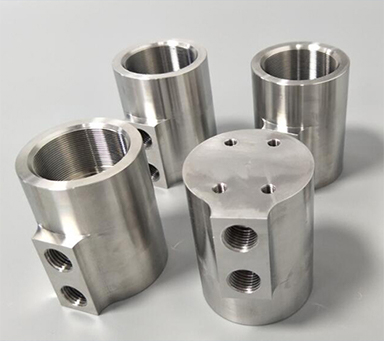 Servicios de torneado CNC